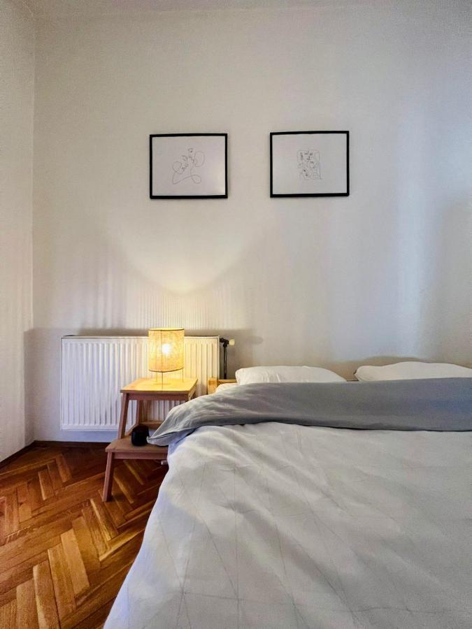 My Home In Prishtina - Spacious & Cozy 2Br Apartment With Balcony Pristina Eksteriør billede